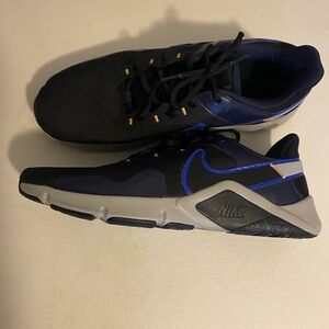 Nike Legend Essential 2 Training Shoe Size 12 1/2